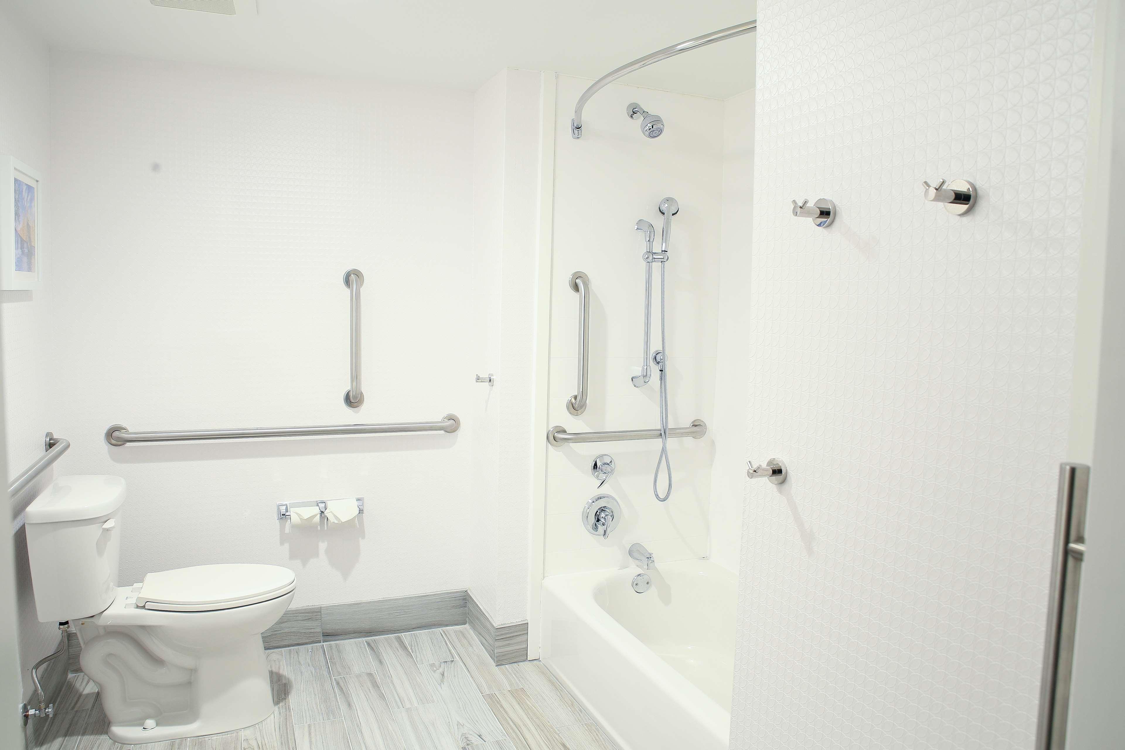Hampton Inn & Suites Mount Laurel/Moorestown Екстериор снимка